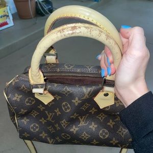 Imitation Louis Vuitton Bag